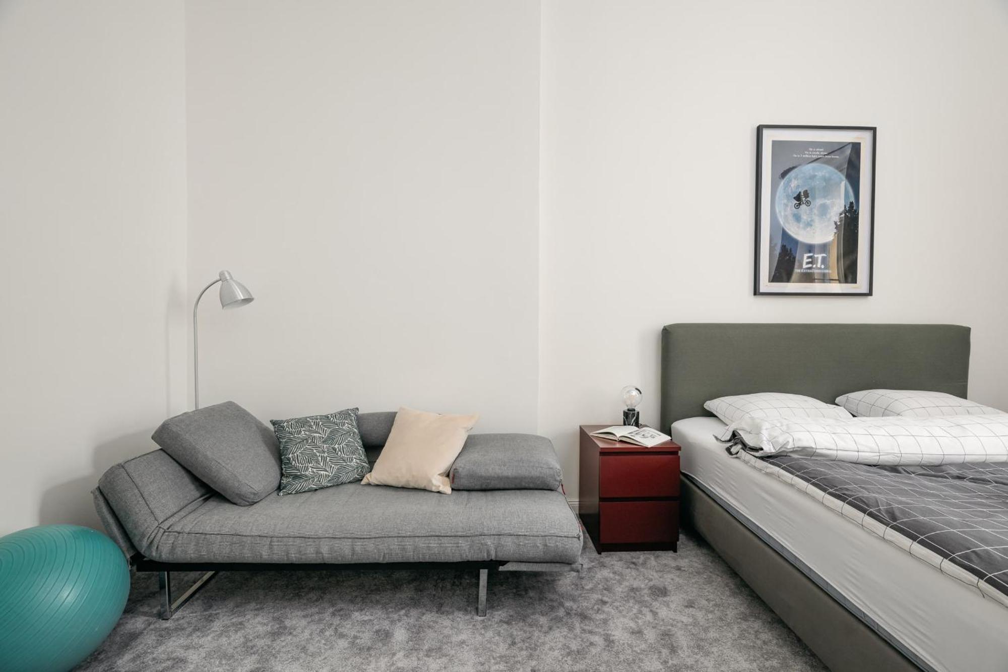 Comfortable And Cosy Apt A Few Steps From Dancing House And Naplavka Dance Praga Exterior foto