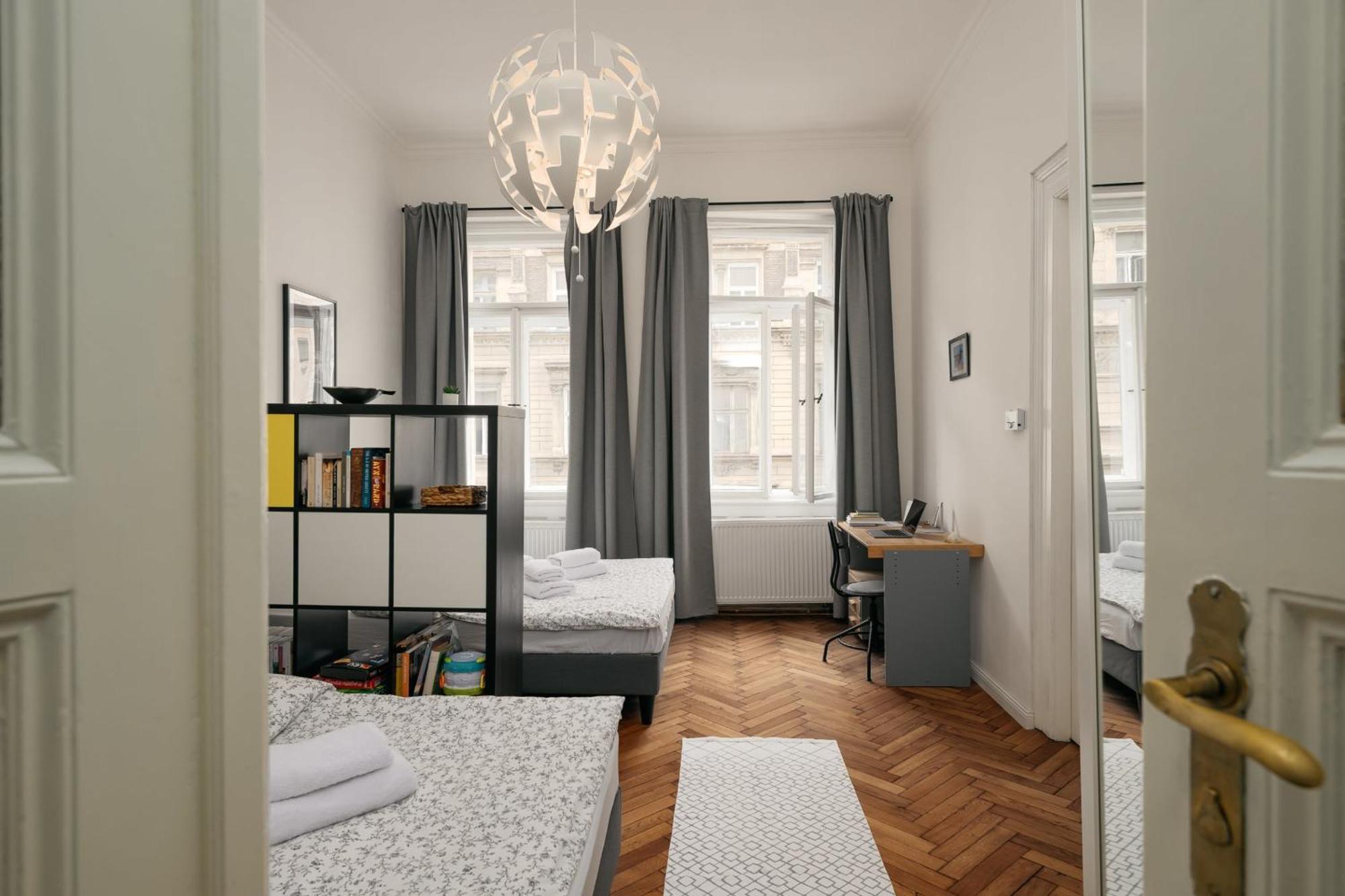 Comfortable And Cosy Apt A Few Steps From Dancing House And Naplavka Dance Praga Exterior foto